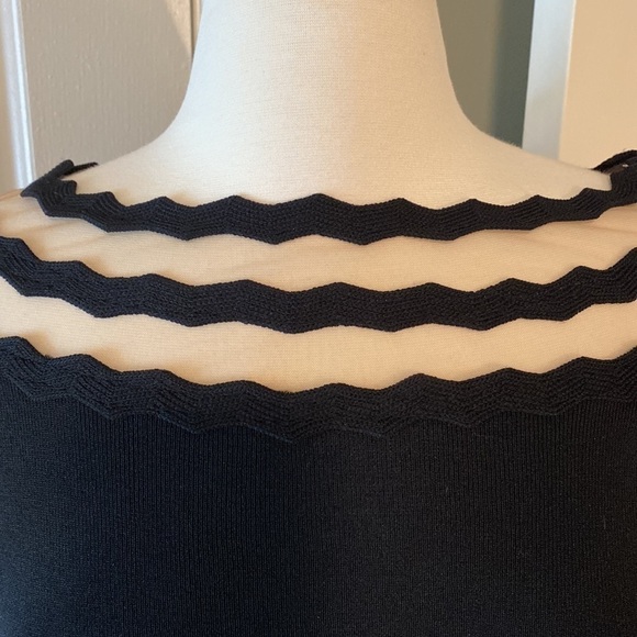 Lucy Paris Top - Picture 3 of 7